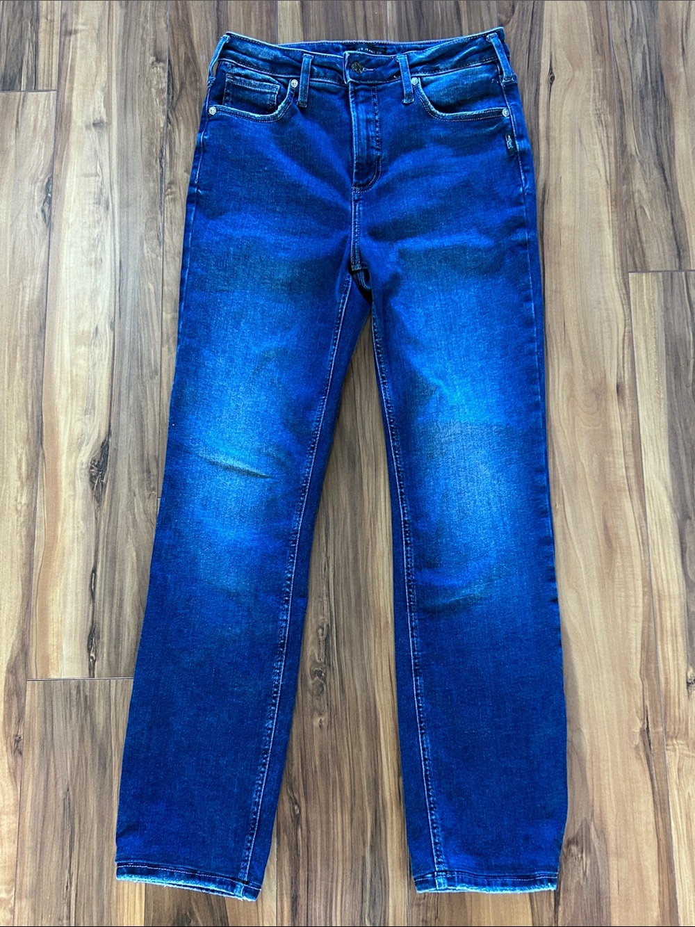 Silver Jeans Infinite Fit Straight Leg Jeans - Picture 7 of 7